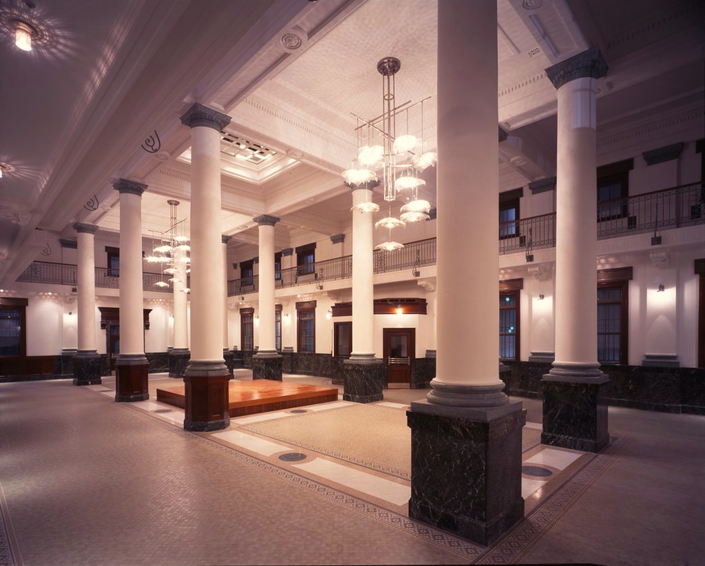 市美術館01_さや堂