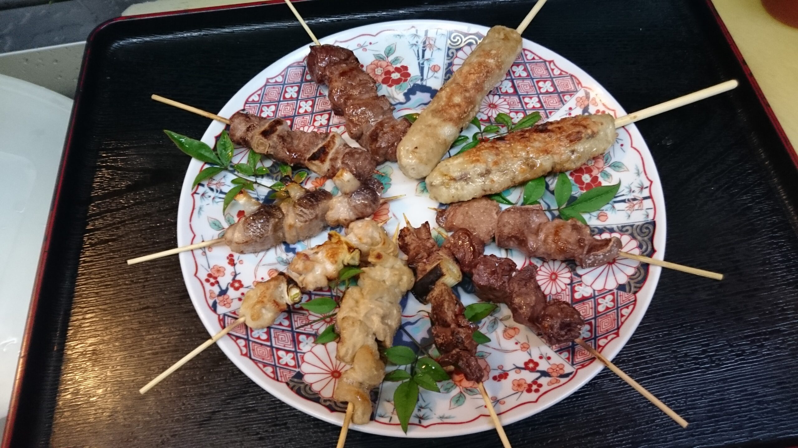 やきとり 居酒屋めら