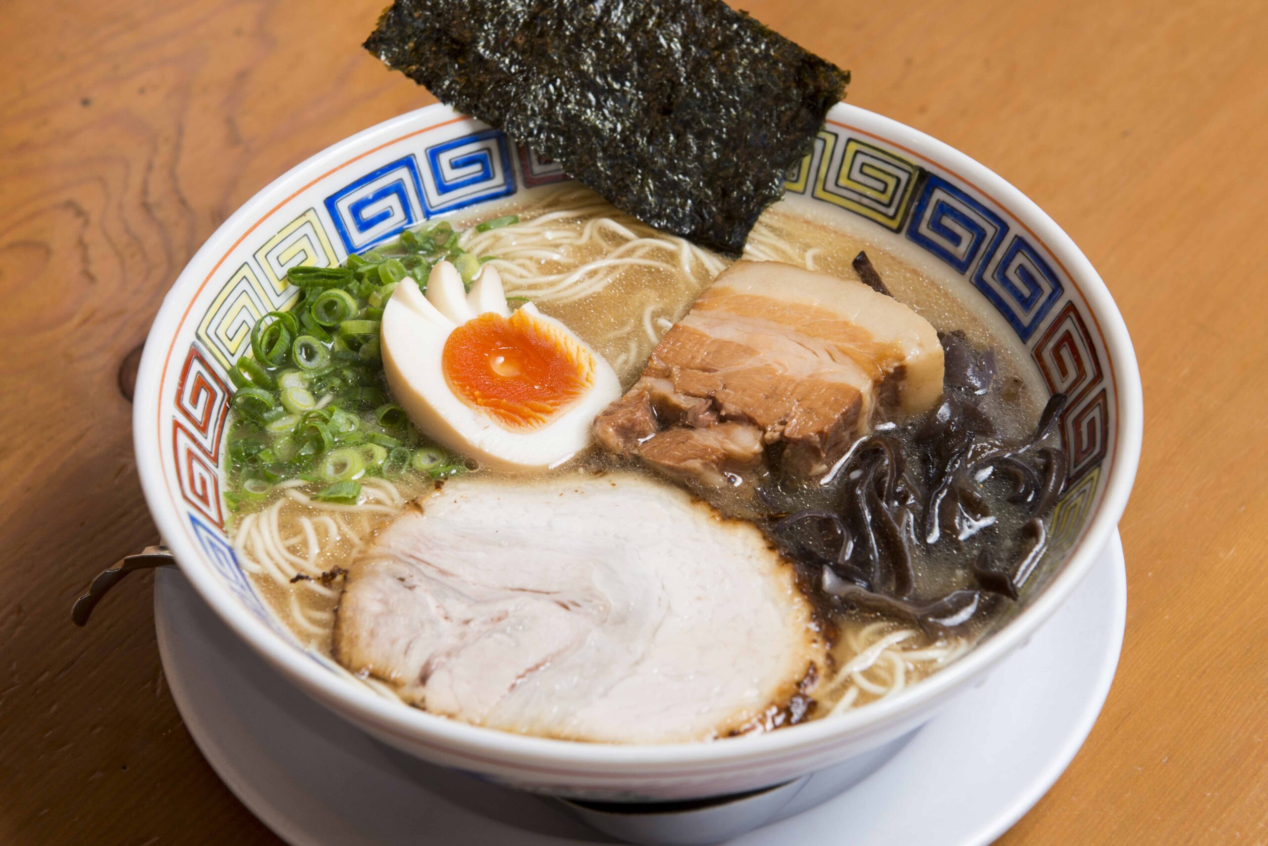 九州とんこつラーメン 幸福軒