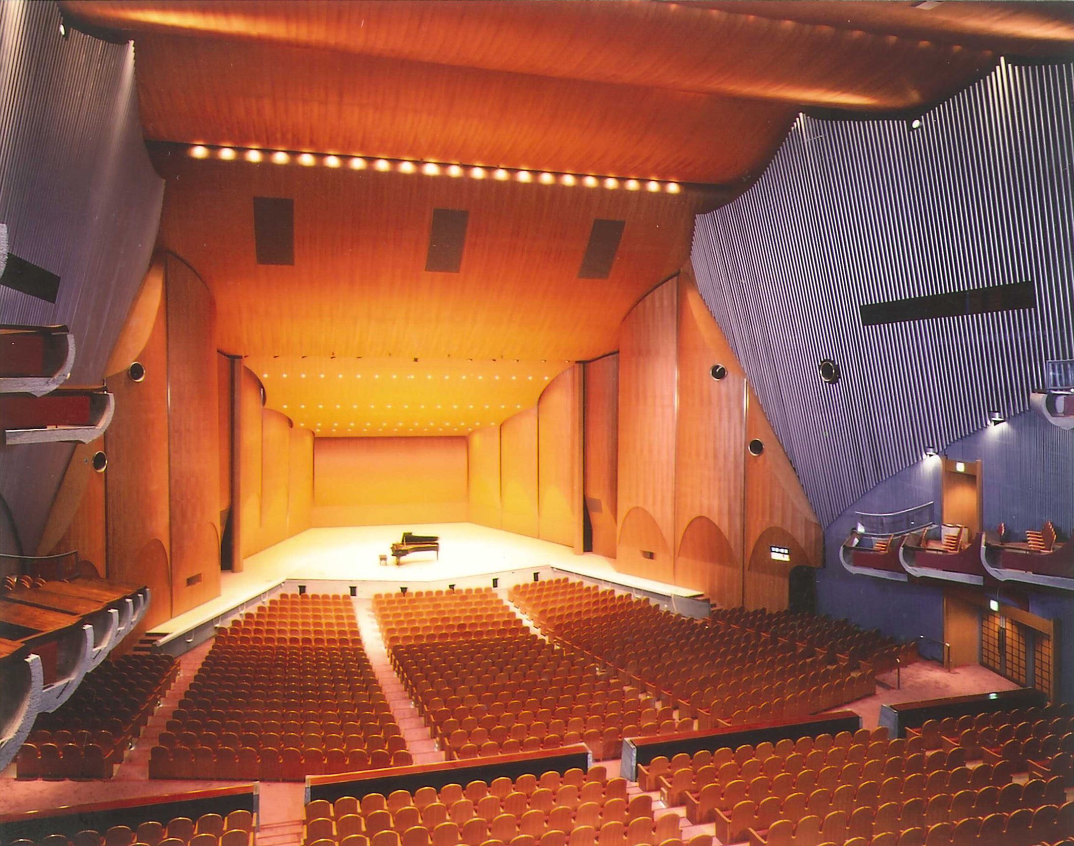 千葉県文化会館