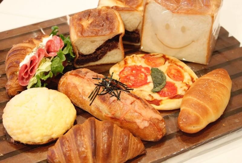 クロワッサンフレール